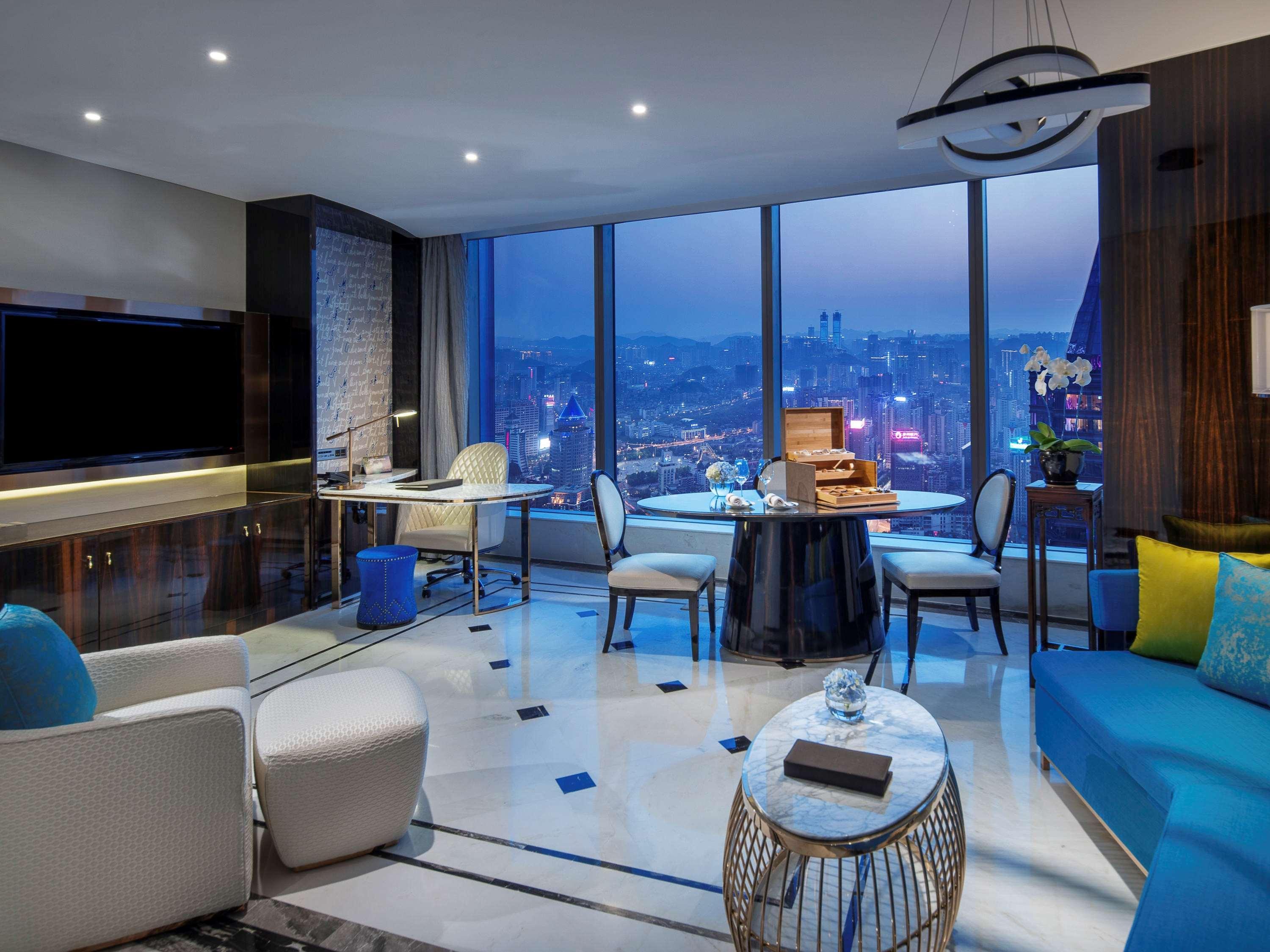 Sofitel Guiyang Hunter Hotel Exterior photo